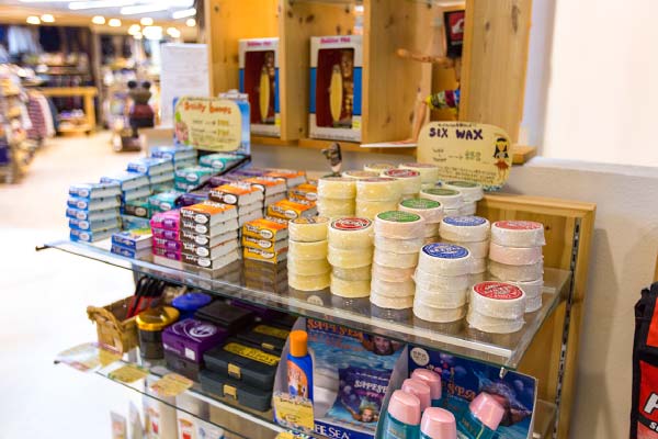 WAX等多彩に揃えていますのでお好みの商品をお選びいただけます。